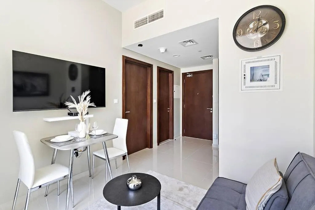 Stonetree - Modern 1Br Apartment In Vera Residence 두바이 0*,  아랍에미리트