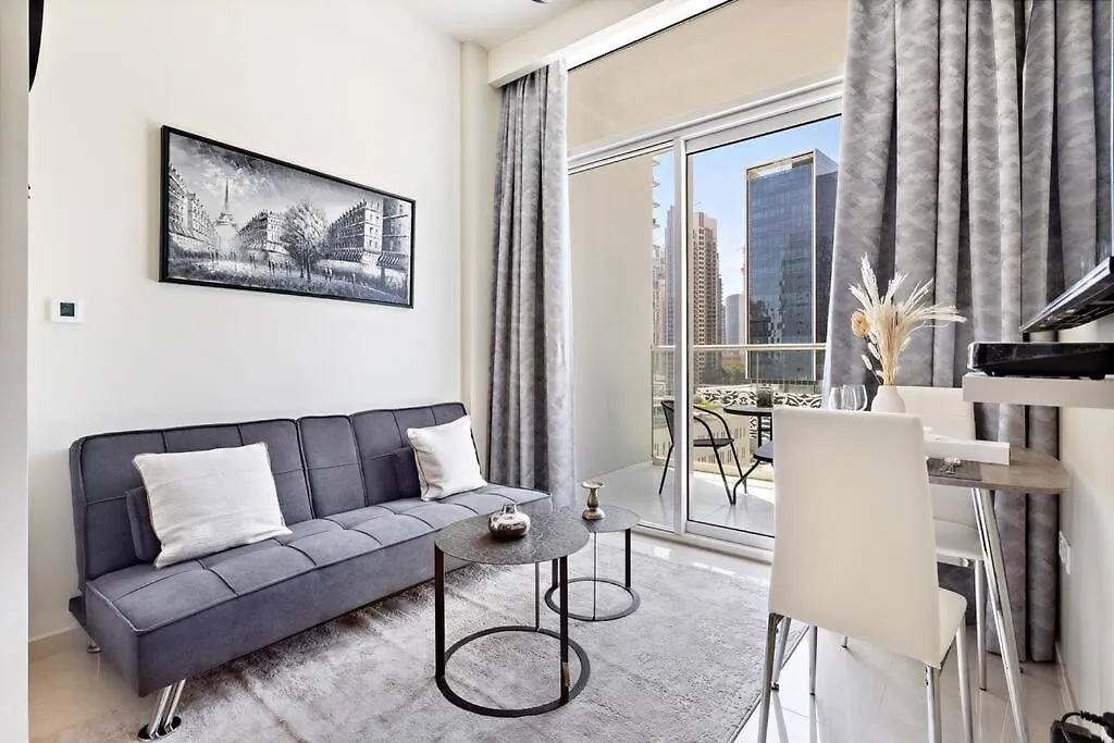 Stonetree - Modern 1Br Apartment In Vera Residence 두바이